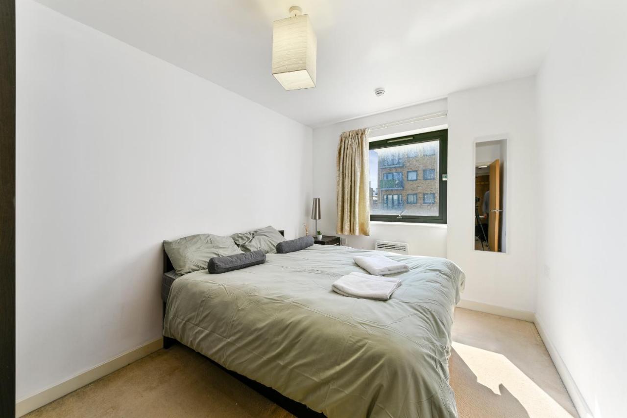 Apartamento Luxe 1 Bed Flat 5 Mins To Stratford - Free Parking Londres Exterior foto