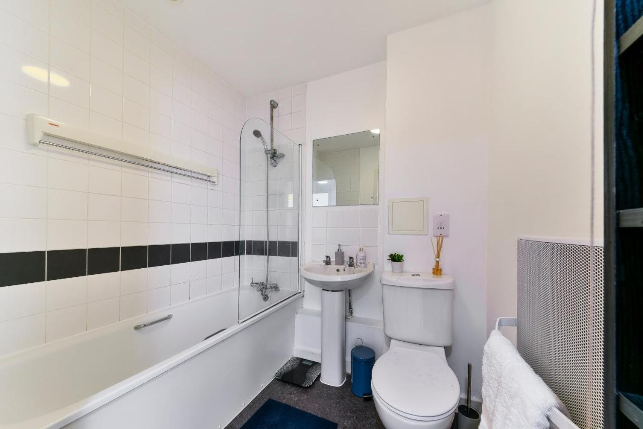 Apartamento Luxe 1 Bed Flat 5 Mins To Stratford - Free Parking Londres Exterior foto